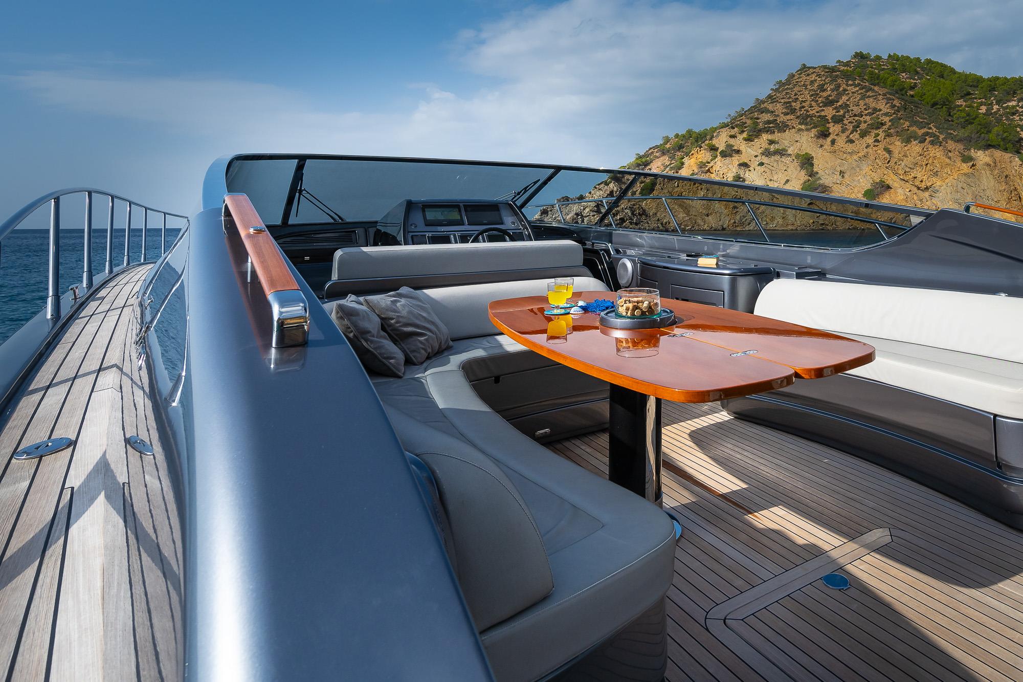 2013 RIVA 63' VIRTUS 